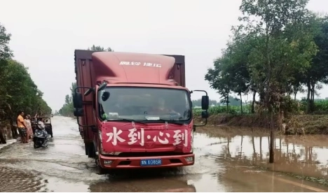 郑州太古可口可乐移动温暖小站_可口可乐圣诞节活动_郑州太古可口可乐暖在一起公益活动