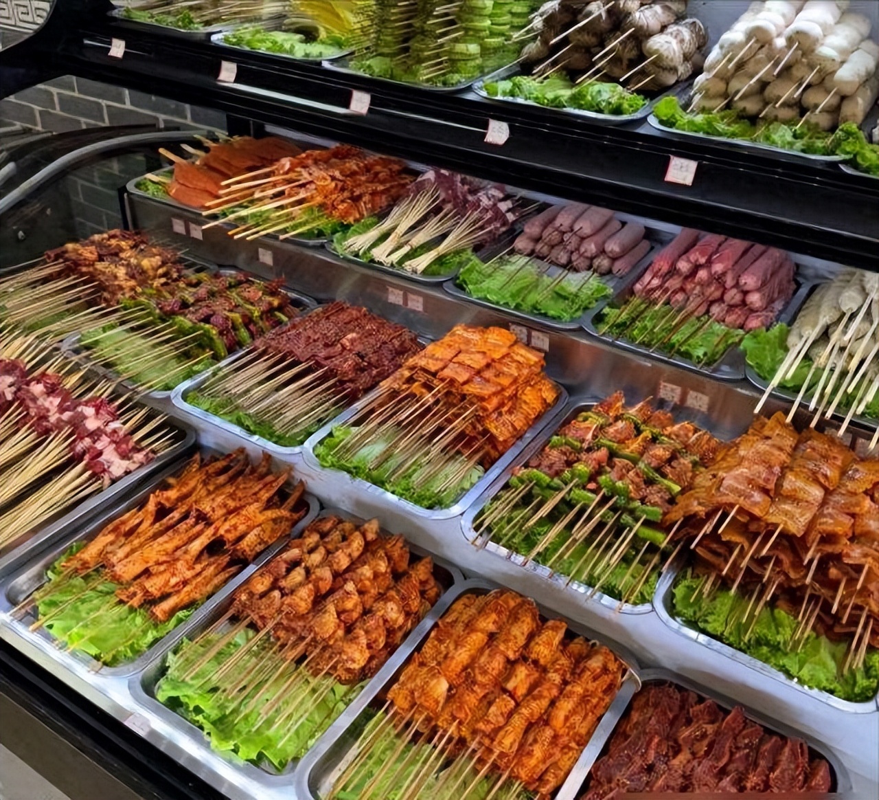 一般餐饮店利润有多少_四川姑娘林晓雅创业失败教训_农村创业烧烤店经营困难