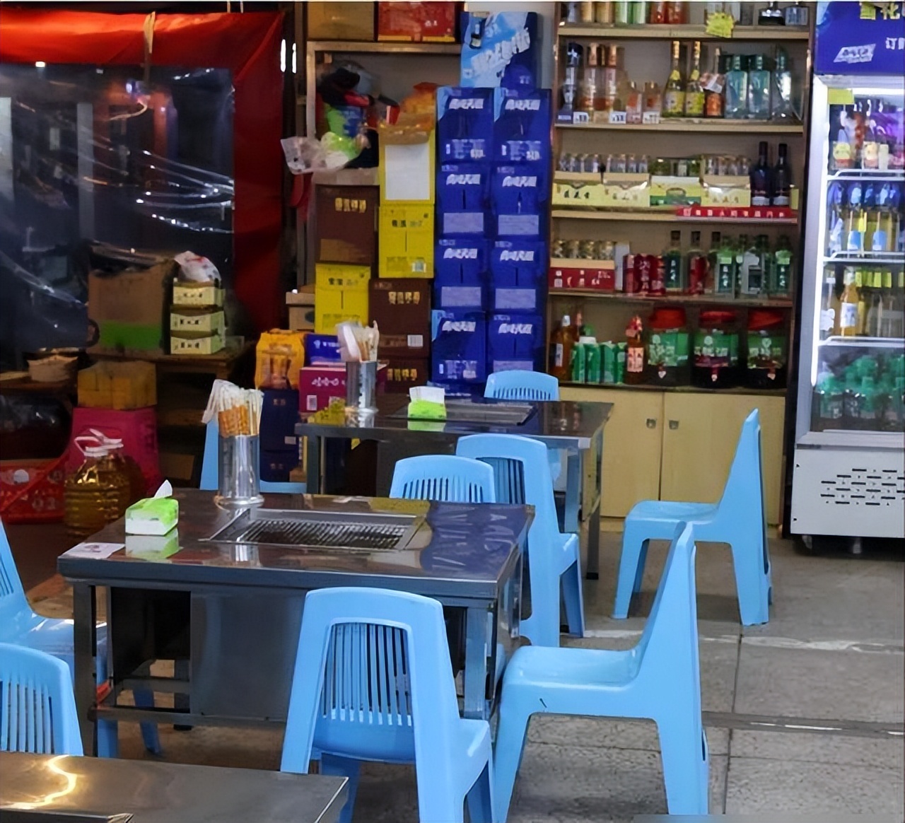 农村创业烧烤店经营困难_一般餐饮店利润有多少_四川姑娘林晓雅创业失败教训