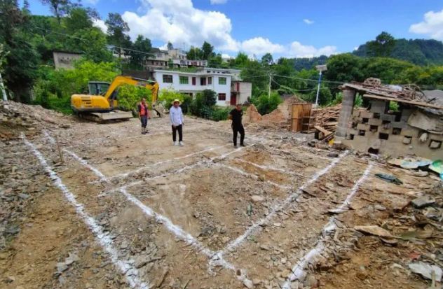 宅基地有偿退出政策_农村宅基地是否可以卖_农村宅基地交易限制