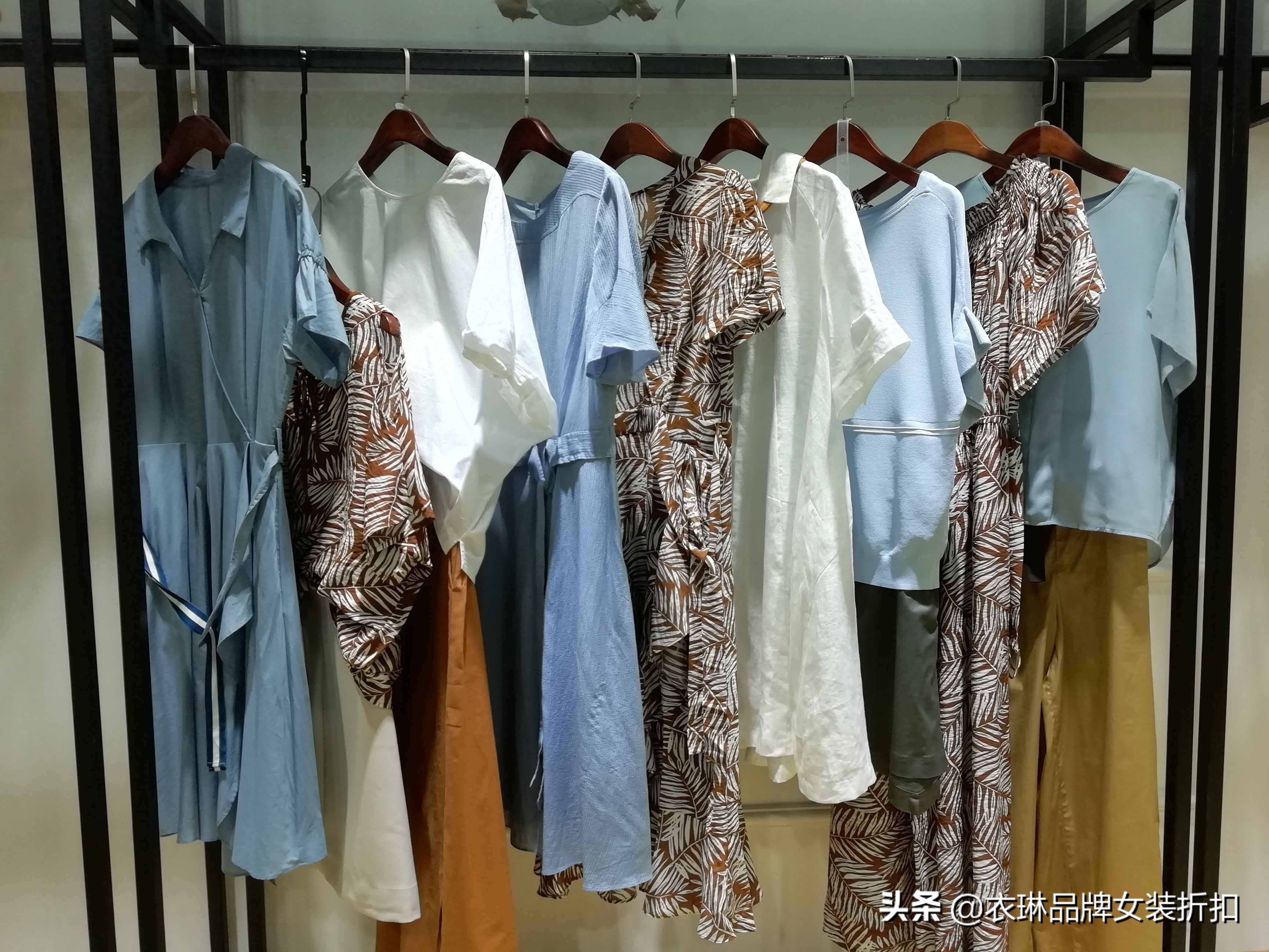 我想开网店女装个性价格不要太贵了哪有货源_寻找品牌折扣女装一手货源_广州白云区石井镇银马服饰城女装批发