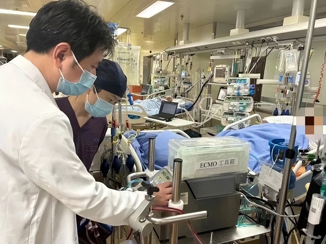 慢性病早期症状_长期透支健康_中国健康调查报告 资金